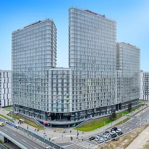 Апартаменты Vola Palace, Варшава