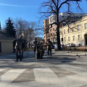 Апартаменты Komfortowy Na Florianskiej, Park Praski, Dw Wilenski,w Odleglosci Spaceru Od Starego Miasta, Milo Widziec Gosci Ze Zwierzetami, Варшава